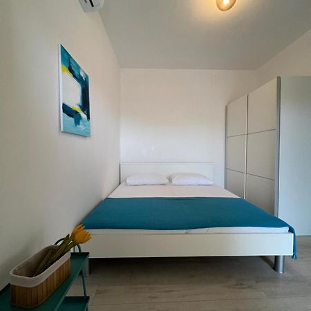 פרימוסטן Apartments Sunset Dolac מראה חיצוני תמונה