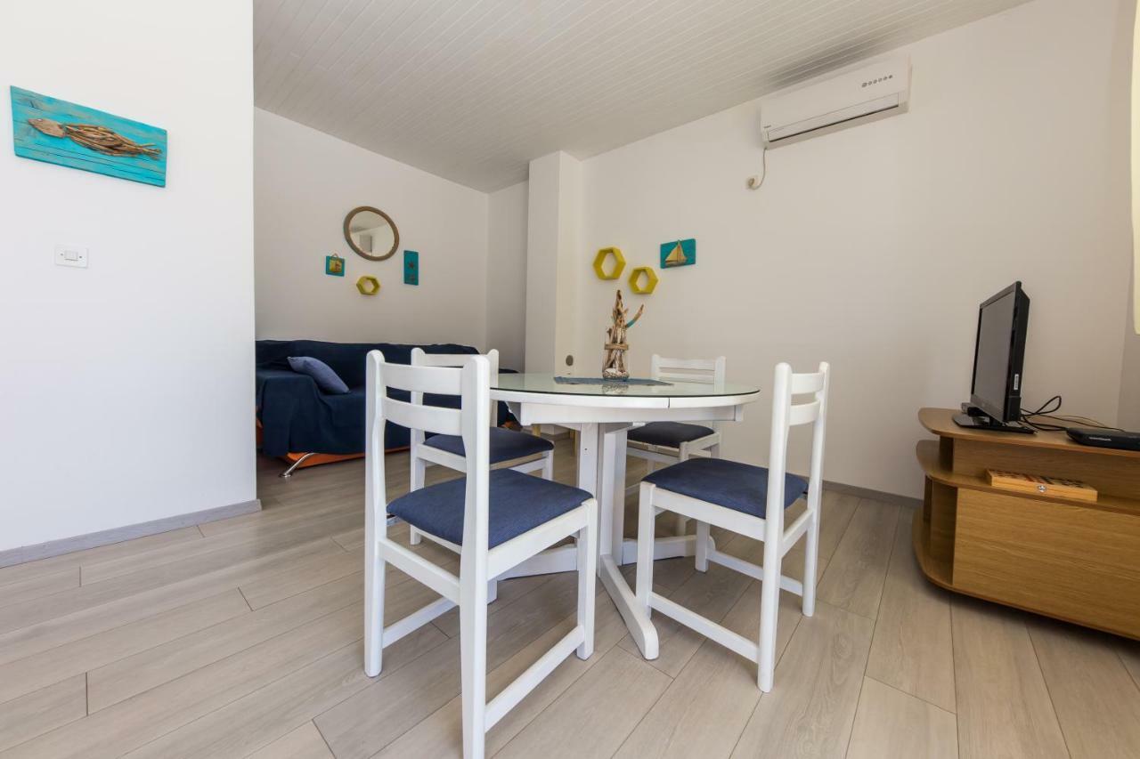 פרימוסטן Apartments Sunset Dolac מראה חיצוני תמונה